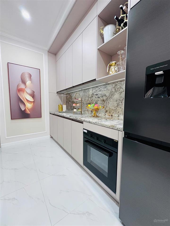 Bán căn hộ 32m² giá 1 tỷ 316 thuộc dự án ava center