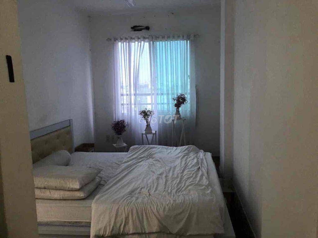 Cho thuê gấp căn hộ 2PN2W Conic Đình Khiêm giá 6.5tr có nt