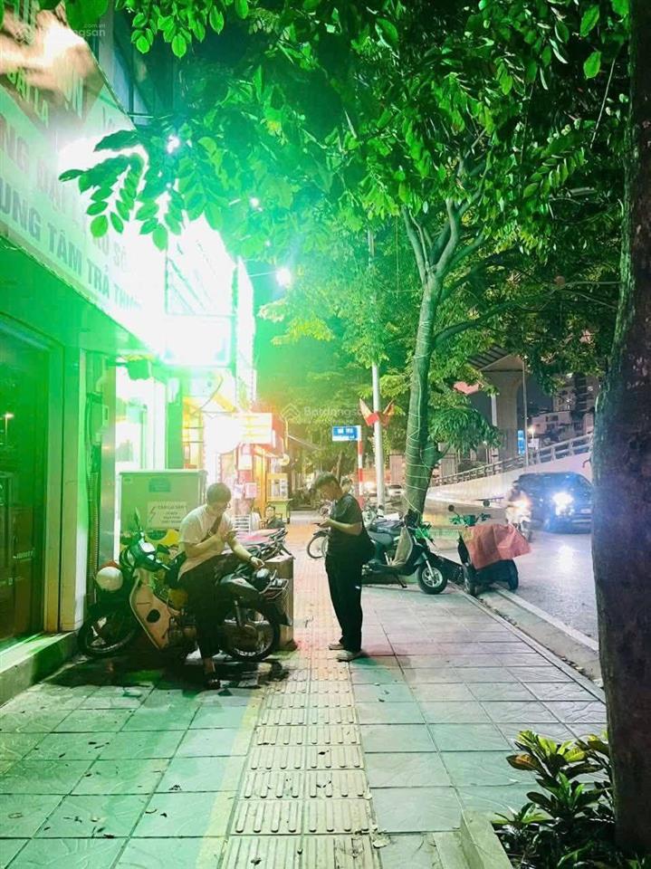 Bán gấp đất tặng nhà mặt phố đại la 3 làn ôtô tránh thoải mái  vỉa hè đá bóng dt 86m2 giá chào tốt