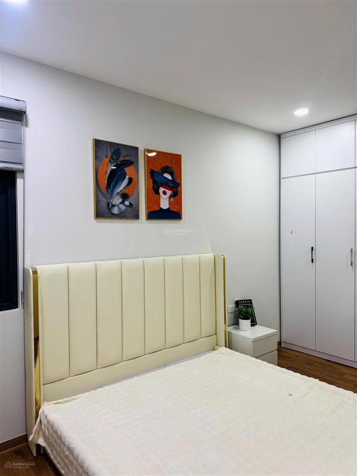 Mình cần bán căn hộ tầng cao đẹp, 2pn, 76m², giá 5 tỷ tại rose town,  0969 071 ***