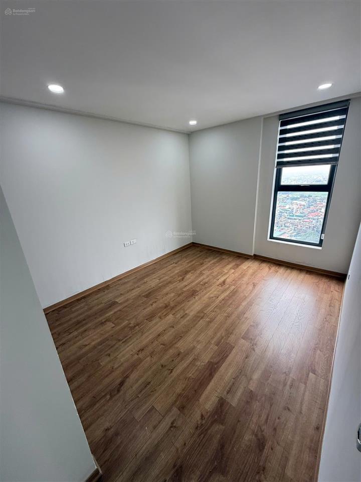 Mình cần bán căn hộ 3pn (góc), 103m², tầng cao đẹp, giá 6.3 tỷ tại rose town,  0969 071 ***