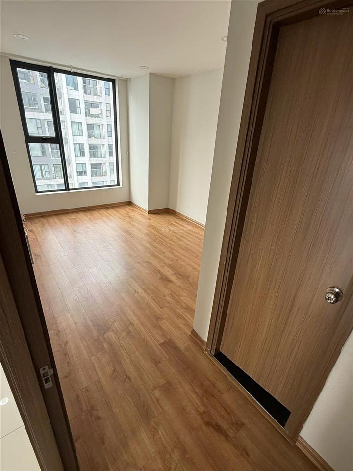 Mình cần bán căn hộ 3pn (góc), 103m², tầng cao đẹp, giá 6.3 tỷ tại rose town,  0969 071 ***