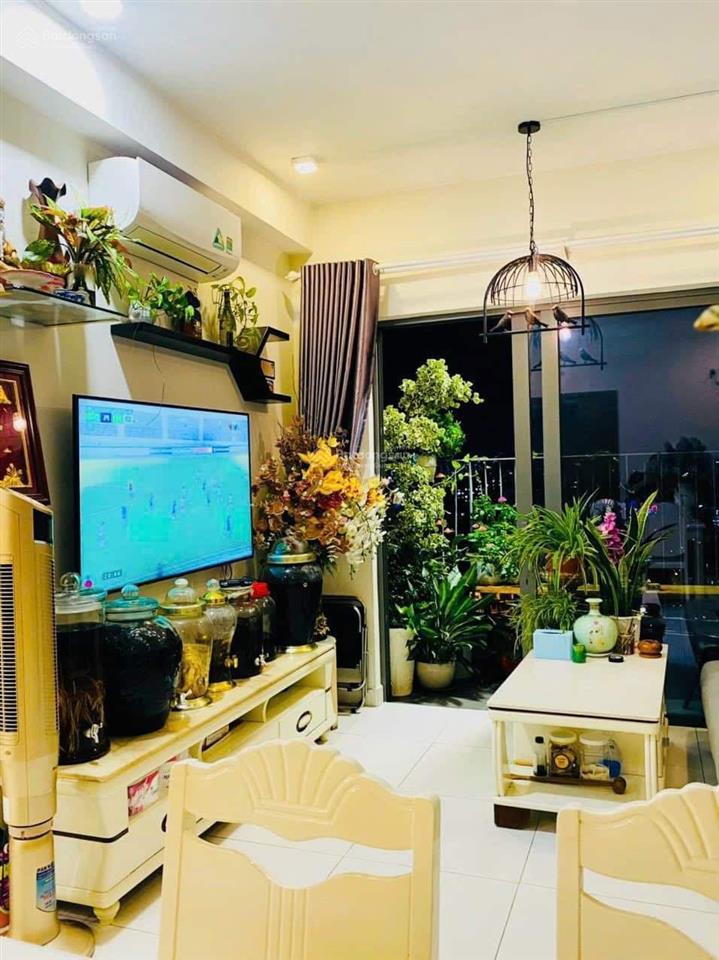 Cho thuê căn hộ cao cấp 3pn 2wc đẹp sạch 92m2, tầng cao 15,5 triệu/tháng full nt