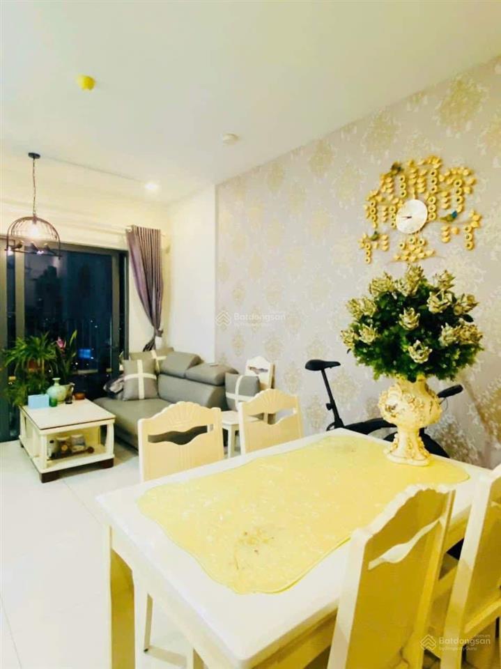 Cho thuê căn hộ cao cấp 3pn 2wc đẹp sạch 92m2, tầng cao 15,5 triệu/tháng full nt