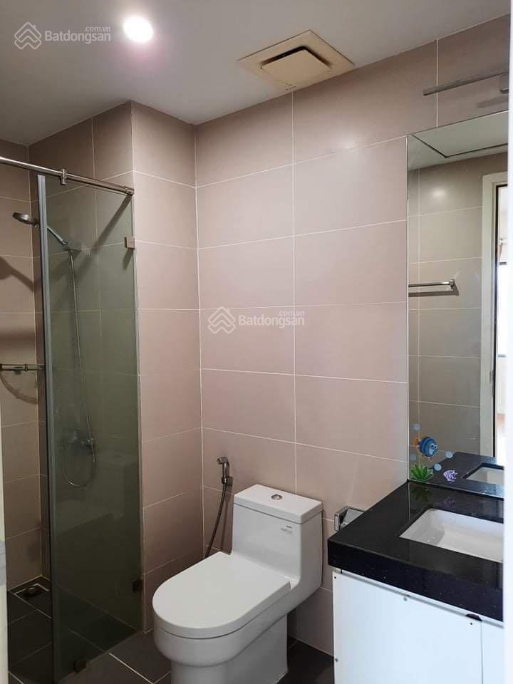 Cho thuê căn hộ cao cấp 3pn 2wc đẹp sạch 92m2, tầng cao 15,5 triệu/tháng full nt