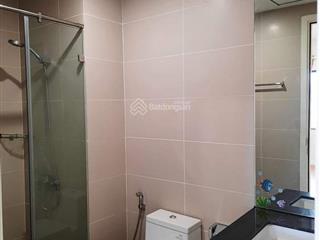 Cho thuê căn hộ cao cấp 3pn 2wc đẹp sạch 92m2, tầng cao 15,5 triệu/tháng full nt