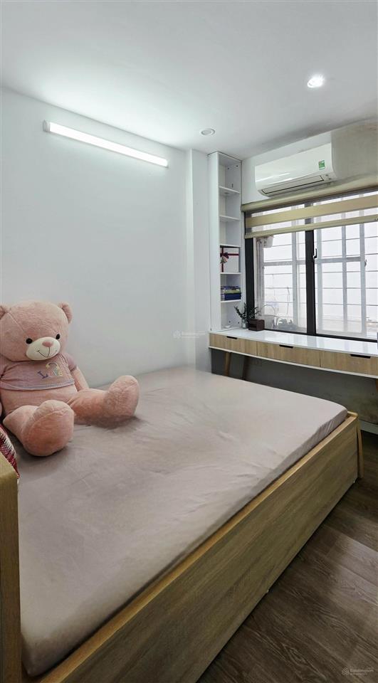 Chỉ 1.88 tỷ sử hữu ngay căn hộ full đồ ngay ngã tư sở, cách 1 nhà ra phố sát royall