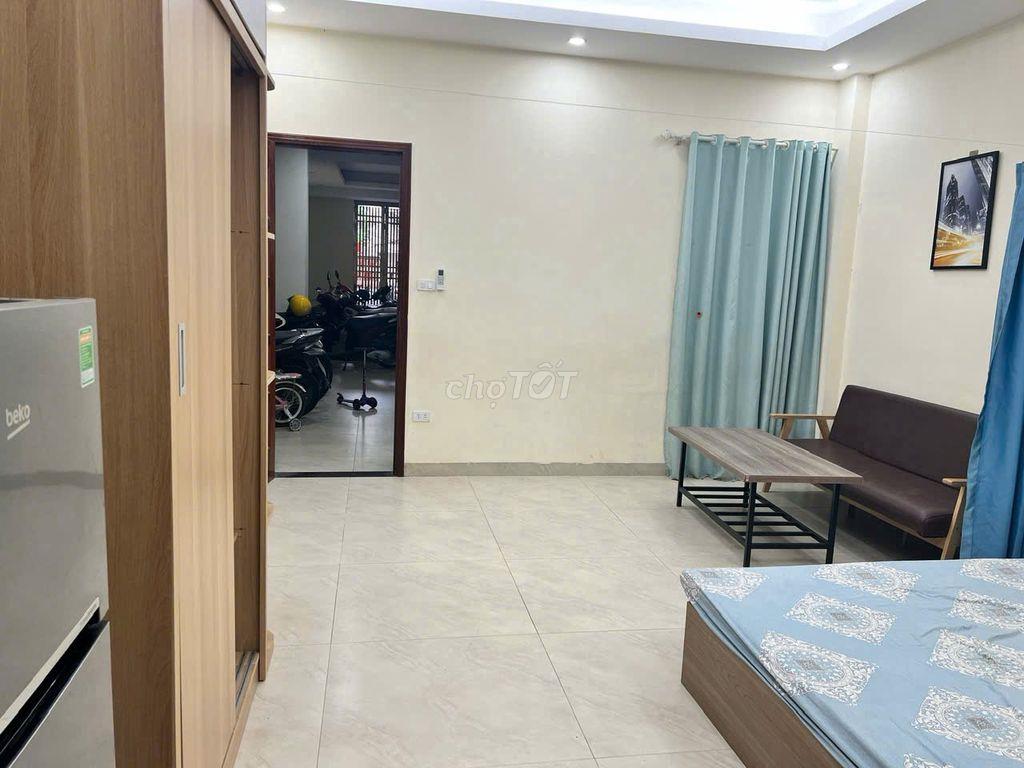 🔥 STUDIO ĐỦ ĐỒ – CHỈ MANG QUẦN ÁO ĐẾN Ở | HOÀNG NGÂN 🔥