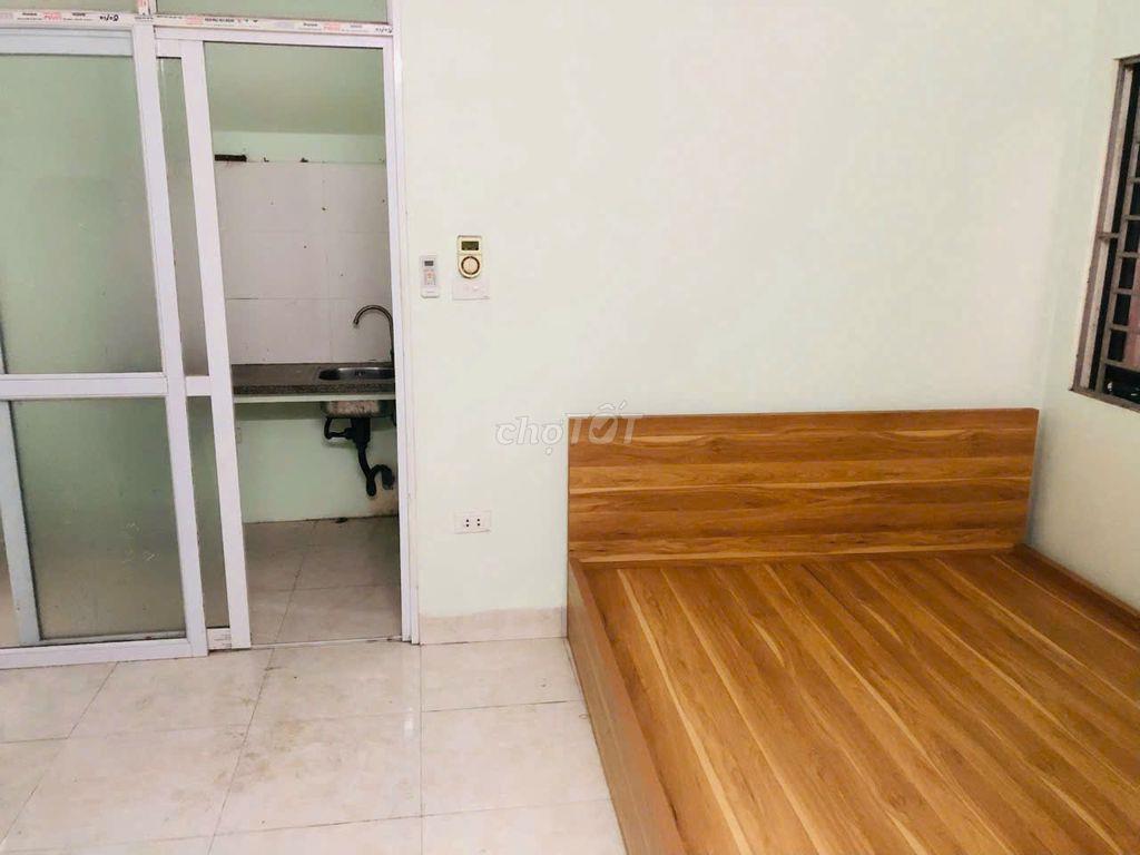 PHÒNG 25M² ĐẠI LINH – THANG MÁY, 2 HẦM XE, SIÊU THỊ TẦNG 1 – 3,3TR