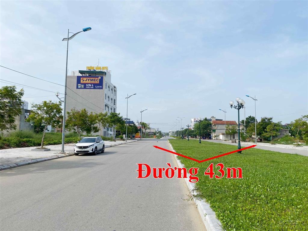 Siêu phẩm đất biển 200m2 sầm sơn vị trí kế quảng trường, giá đầu tư 9,6 tỷ