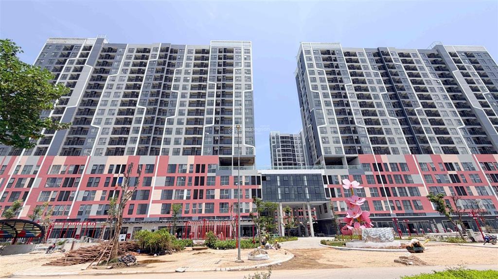Bán shop khối đế vinhomes thanh hóa giá dưới 1 tỷ, căn đẹp đón dòng khách 40.000 cư dân