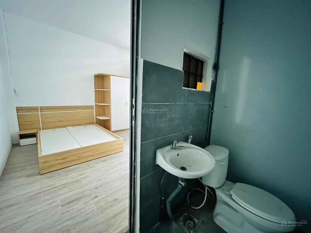 Phòng trọ sạch đẹp vị trí đắc địa 19 hồng hà giá tốt