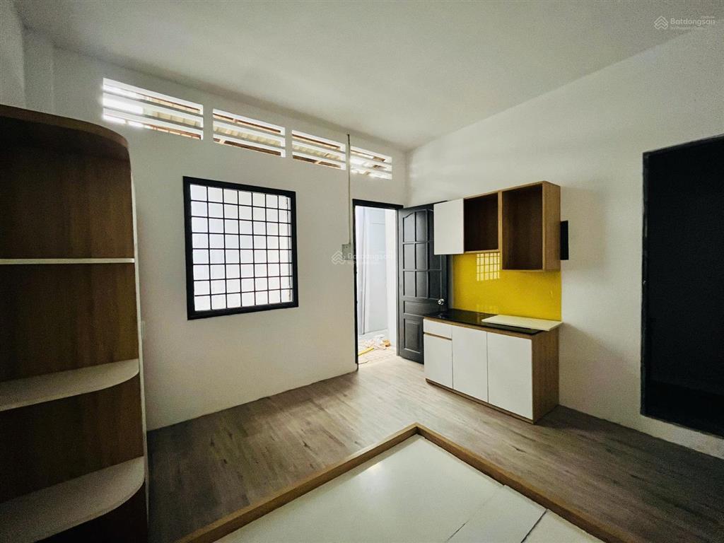 Phòng trọ sạch đẹp vị trí đắc địa 19 hồng hà giá tốt
