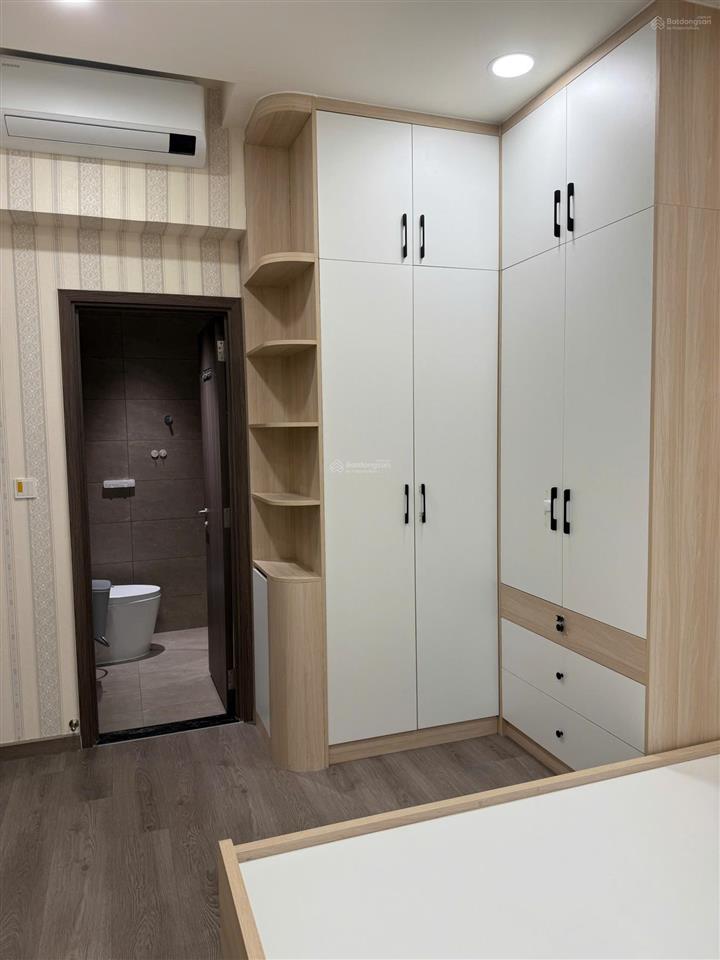 Bán nhanh căn 2pn 96m2 diamond centery full nội thất đẹp giá 8 tỷ bao hết thuế phí