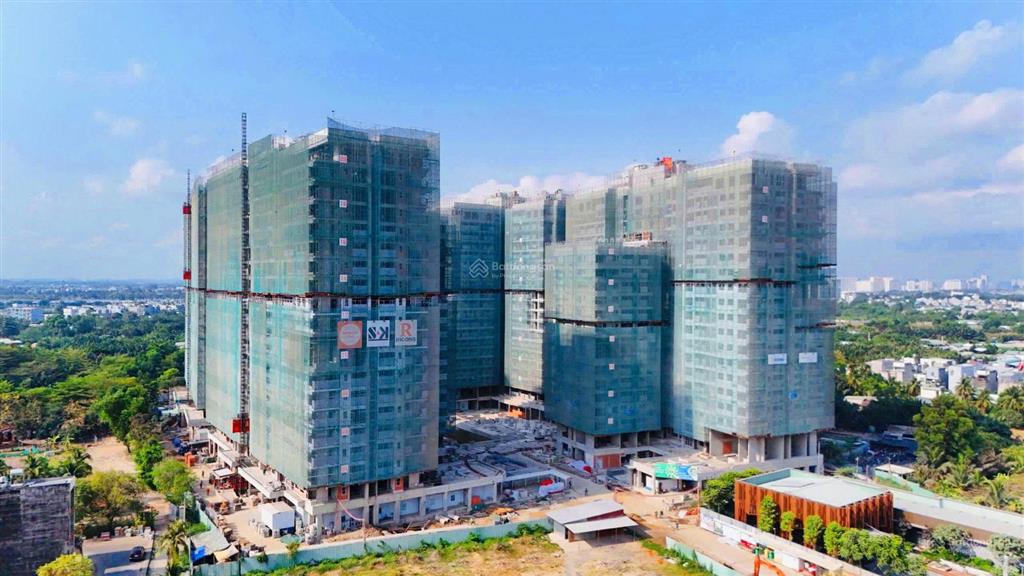 Chủ nhà ngộp, bán lại giá tốt  2pn  68m2  4,56 tỷ  elysian q9 view nội khu hồ bơi
