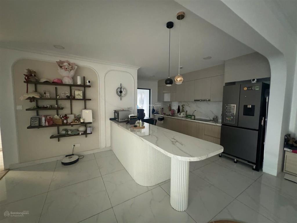 Cho thuê nhanh căn 2pn 2wc 112m2 diamond brilliant celadon city full nội thất 23tr
