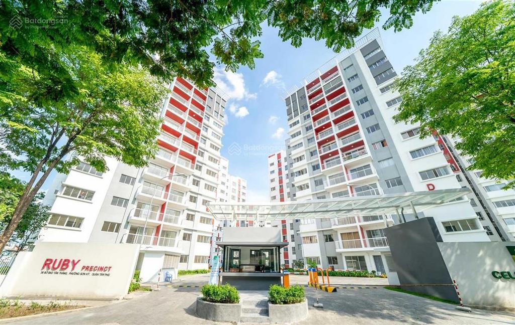 Bán nhanh căn 2pn ruby sổ hồng view công viên xanh mát giá 4 tỷ bao hết