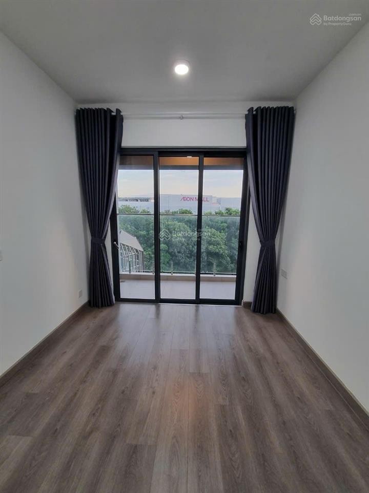 Cho thuê nhanh căn 2pn căn góc 85m2 khu diamond alnata celadon city 15tr ở liền