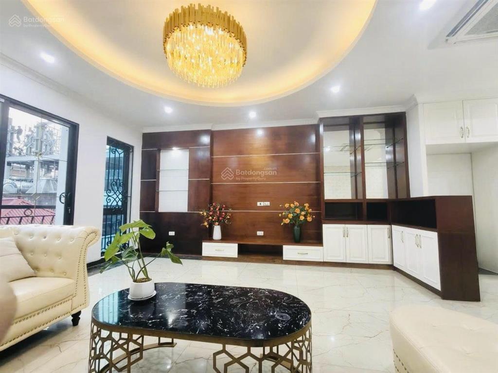 Bán toà văn phòng phố vũ phạm hàm  nguyễn chánh 75m2 7 tầng thang máy mt 5.2m, giá thoả thuận