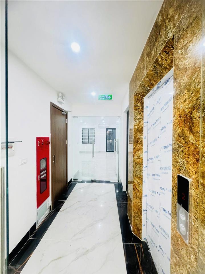 Tòa văn phòng ba đình mặt phố chính lô góc 2 mặt, 88m2 9 tầng thang máy thông sàn, giá thiện trí