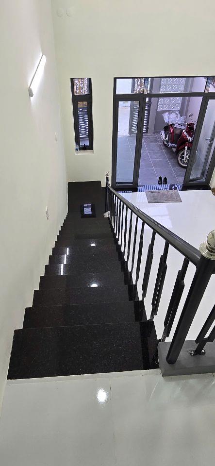 NHÀ NHA TRANG GIÁ RẺ, VĨNH HÒA, CÁCH BIỂN 5 PHÚT, 84M2, GIÁ CHỈ 5,5 TỶ