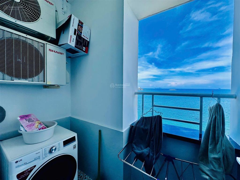 Nghỉ dưỡng nha trang, căn hộ 2 phòng ngủ view biển gần hòn chồng