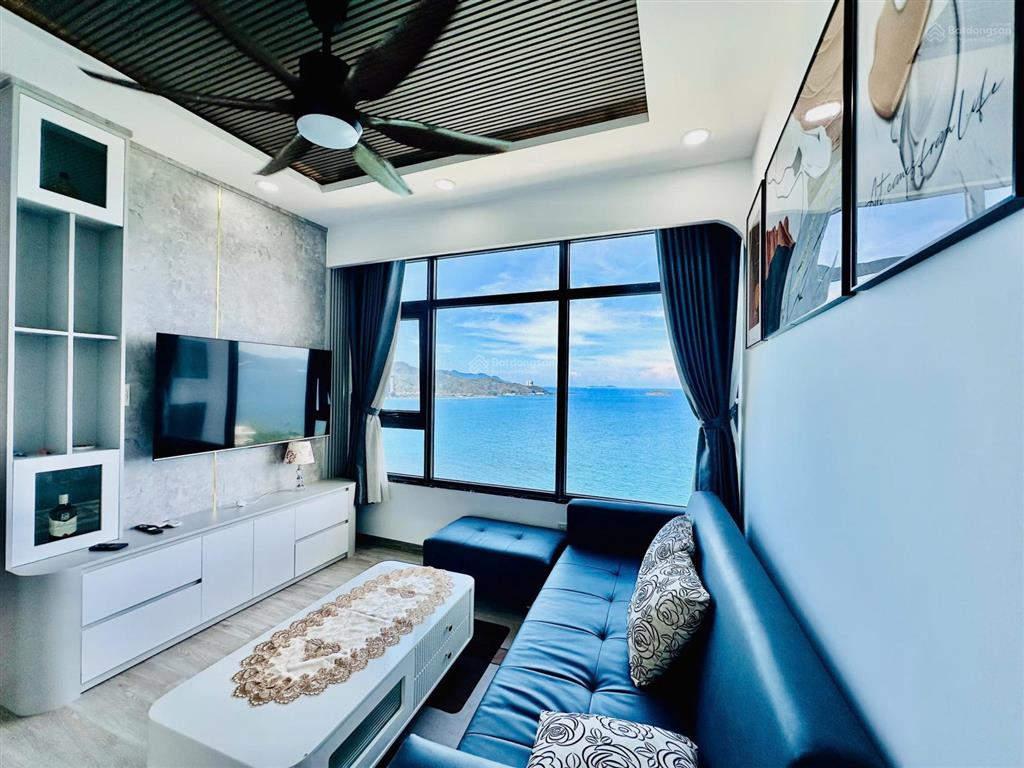 Nghỉ dưỡng nha trang, căn hộ 2 phòng ngủ view biển gần hòn chồng
