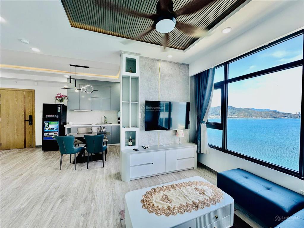 Nghỉ dưỡng nha trang, căn hộ 2 phòng ngủ view biển gần hòn chồng