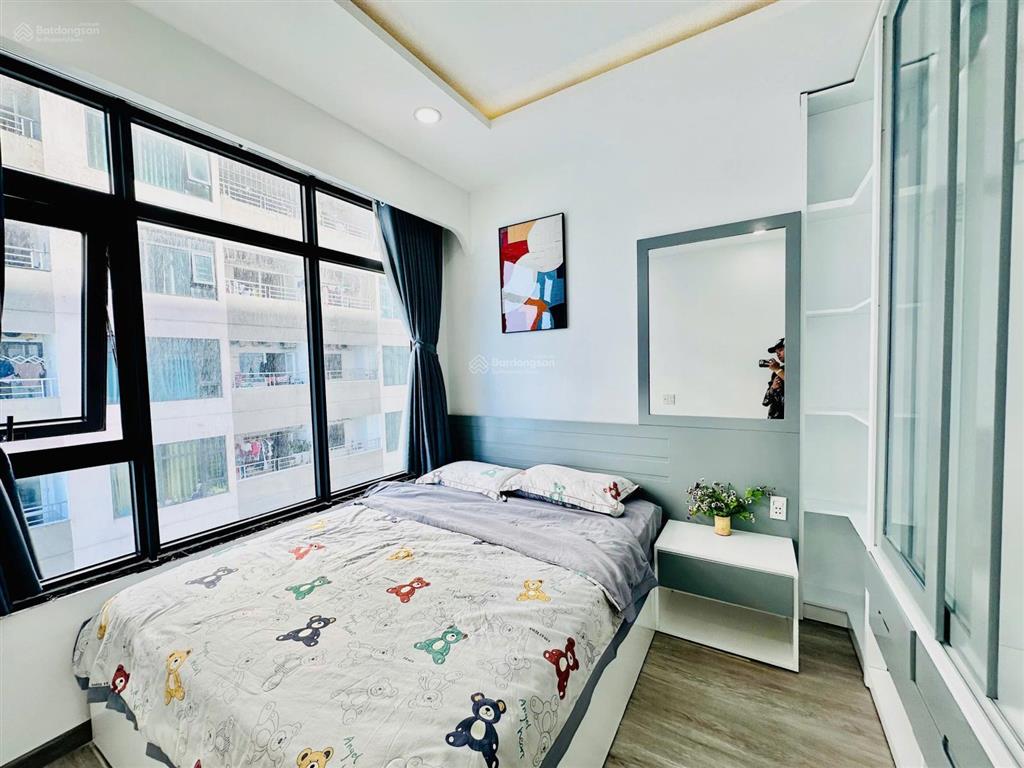 Nghỉ dưỡng nha trang, căn hộ 2 phòng ngủ view biển gần hòn chồng