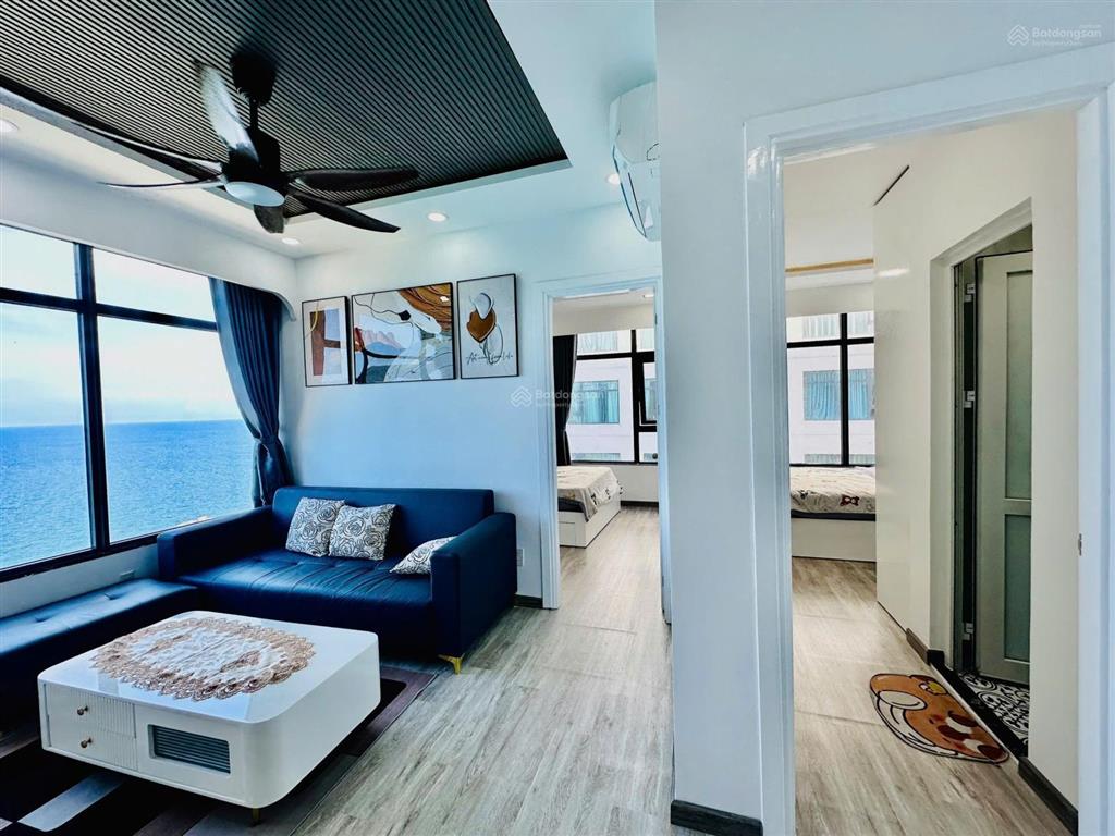 Nghỉ dưỡng nha trang, căn hộ 2 phòng ngủ view biển gần hòn chồng