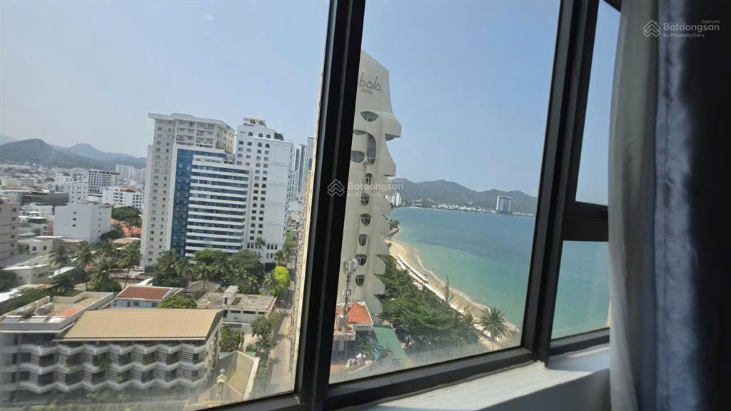 Cho thuê ngày căn hộ 2pn xéo biển tầng 14 tòa oc1a mường thanh viễn triều