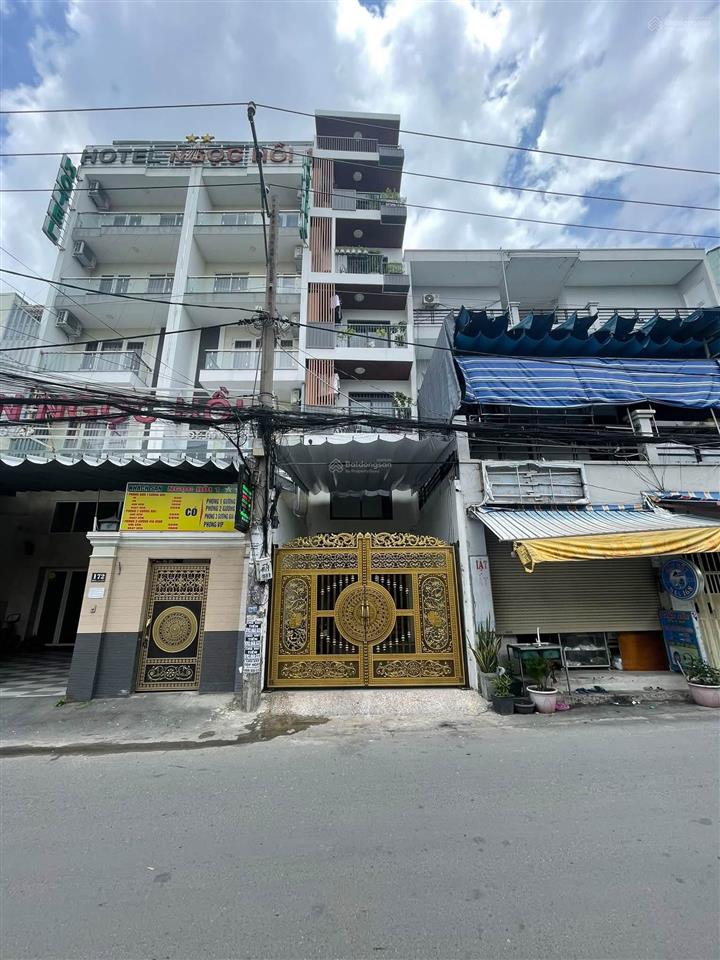 Căn hộ full nội thất máy giặt riêng  thang máy