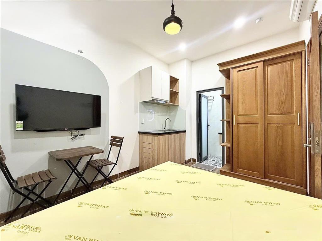 Căn hộ full nội thất máy giặt riêng  thang máy