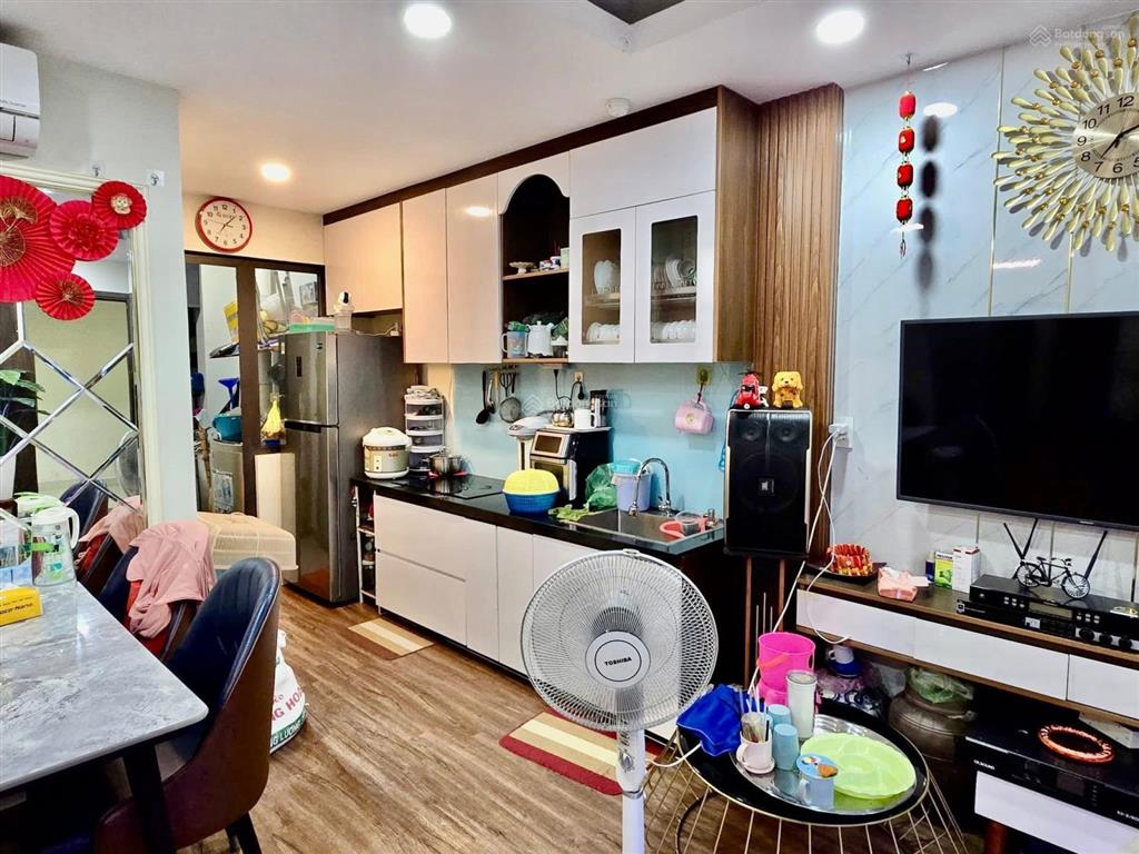 Bán căn hộ đẹp giá siêu rẻ chung cư citrien sổ sẵn 3,4 tỷ, 73m2, view đẹp, tăng nhơn phú, q9, hcm
