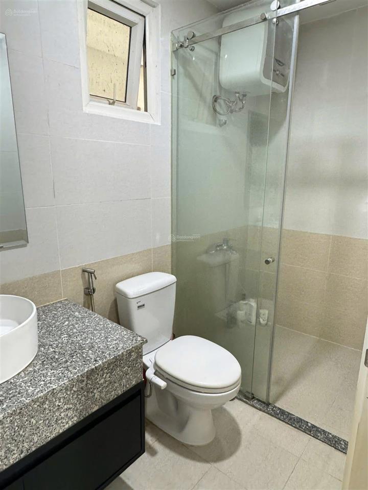 Chính chủ cho thuê diamond riverside 73m2 2pn 2wc nhà sẵn nội thất giá 9 triệu 0901 400 ***