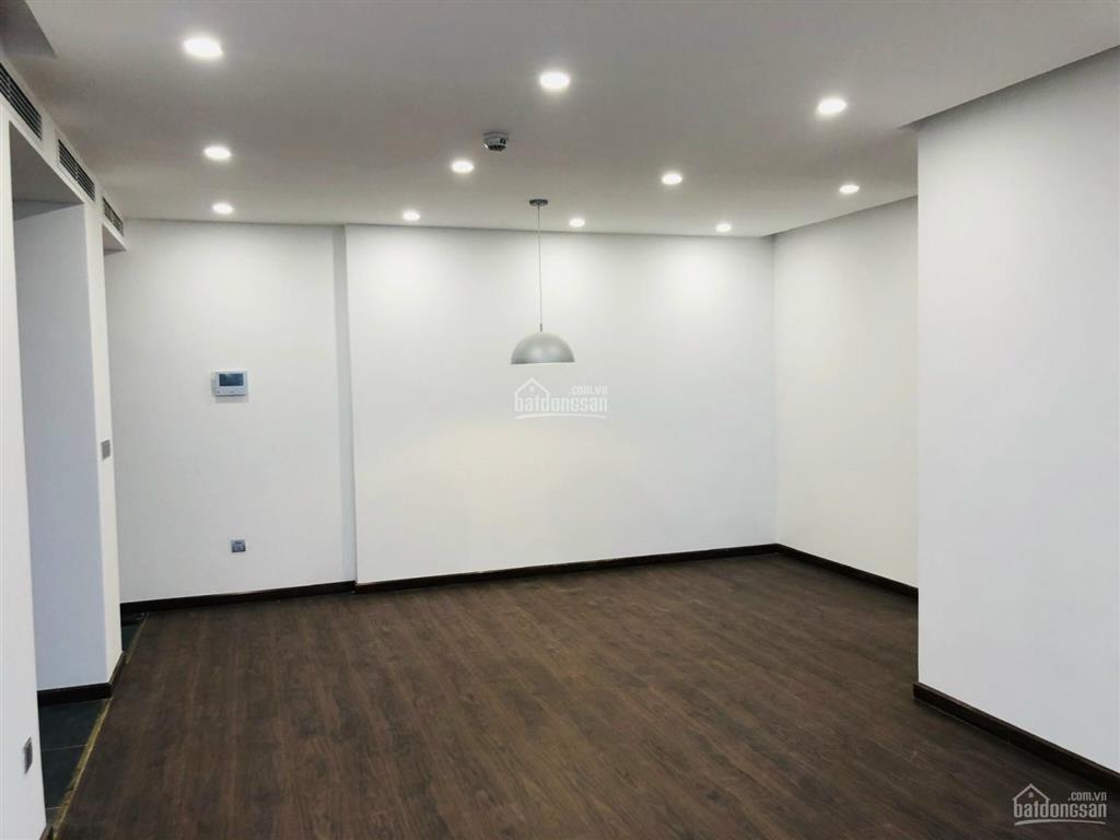 Bán gấp căn hộ 3pn 109m2 đẹp nhìn hồ tây, starlake, ngoại giao đoàn bên 6th element tầng 26