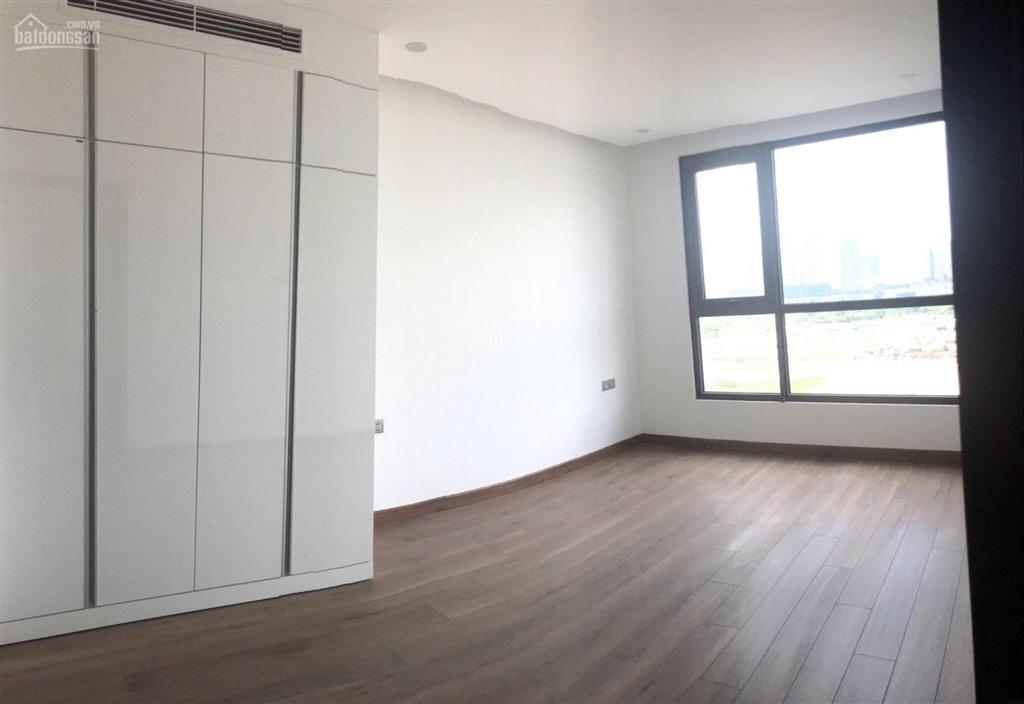 Bán gấp căn hộ 3pn 109m2 đẹp nhìn hồ tây, starlake, ngoại giao đoàn bên 6th element tầng 26