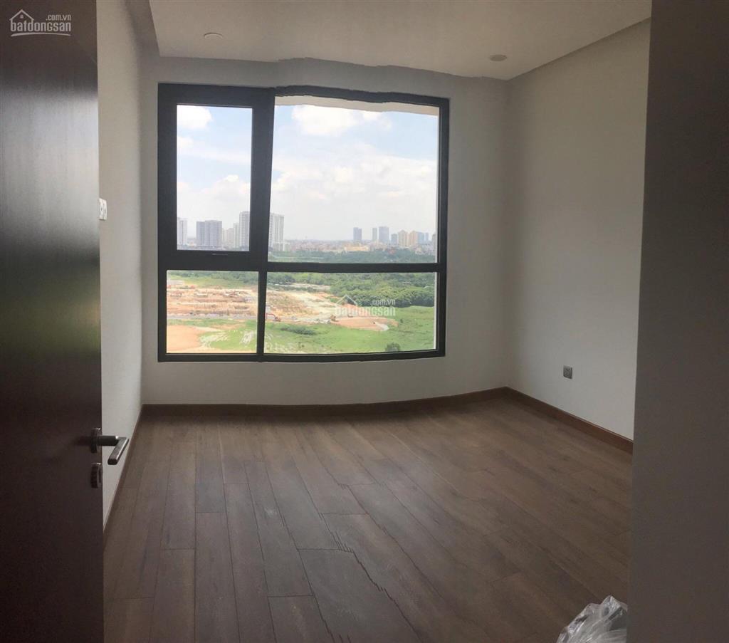 Bán gấp căn hộ 3pn 109m2 đẹp nhìn hồ tây, starlake, ngoại giao đoàn bên 6th element tầng 26