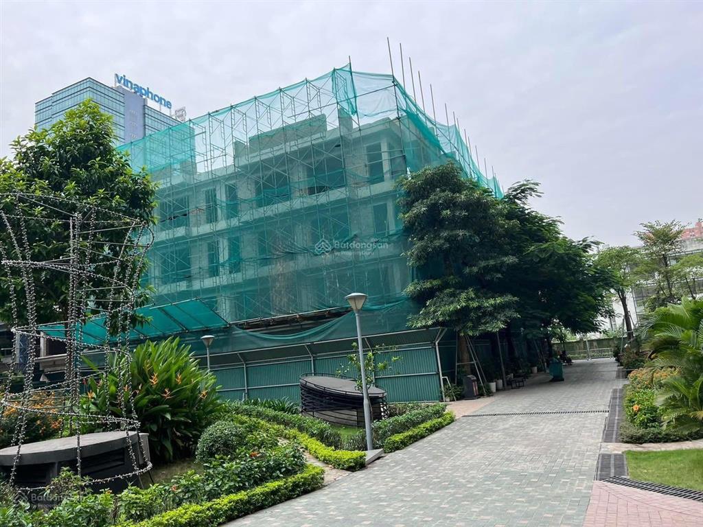 Chính chủ bán căn liền kề 108m2, 4 tầng view nội khu giá tốt chuyển nhượng luôn