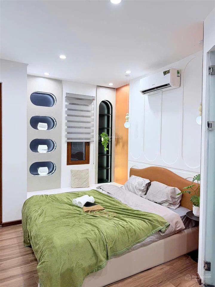 Nhà đẹp có hồ bơi mini tại 442 hoàng diệu, gần cầu rồng, lõi trung tâm tp