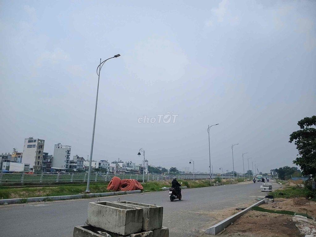Bán đất tặng nhà cấp 3 đường Tô Ngọc Vân F15 Quận Gò Vấp
