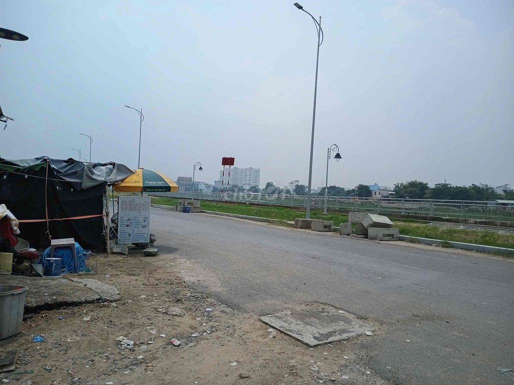 Bán đất tặng nhà cấp 3 đường Tô Ngọc Vân F15 Quận Gò Vấp