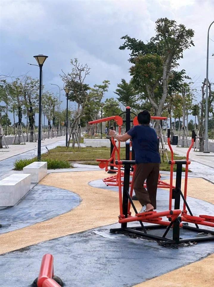 Bán đất nền tại p 3, kiến tường, long an, 1,6 tỷ, 100m2, hot! uy tín