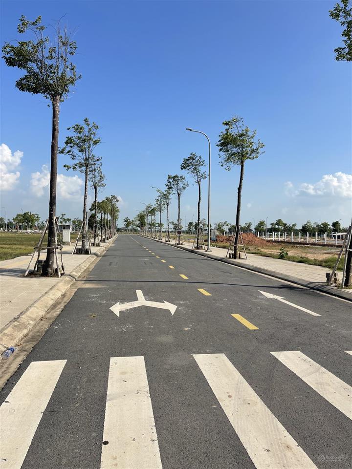 Bán đất nền tại p 3, kiến tường, long an, 1,6 tỷ, 100m2, hot! uy tín