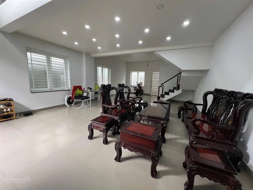 Bán nhà đẹp, góc 2mt khu phan xích long, phú nhuận. dt 8x15m. 4 tầng. sẵn hđt tốt. gía 23 tỷ