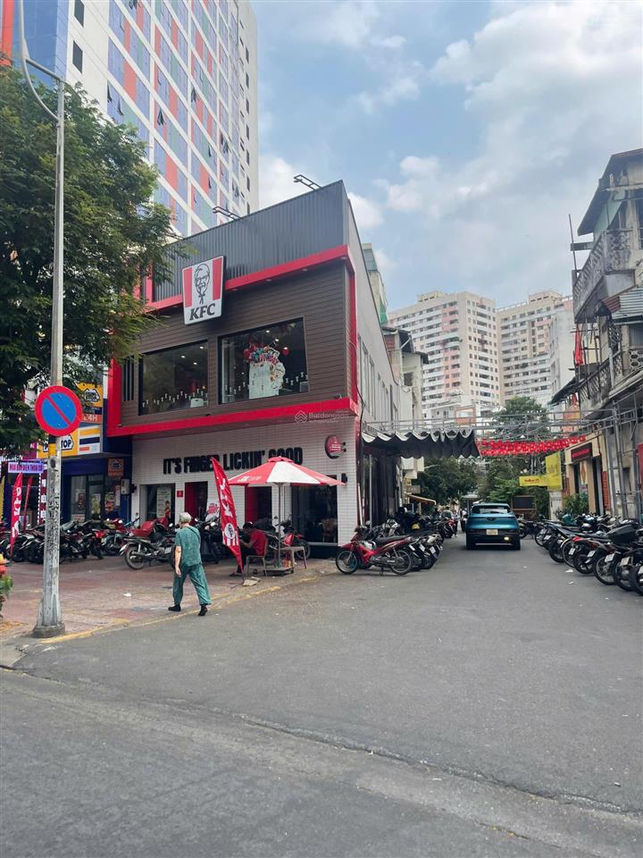 Độc quyền bán  407d lê văn sỹ . góc 2mt. hđt cho kfc  1,2 tỷ/năm . dt 4,5x18 (132m2) gía 36,5 tỷ