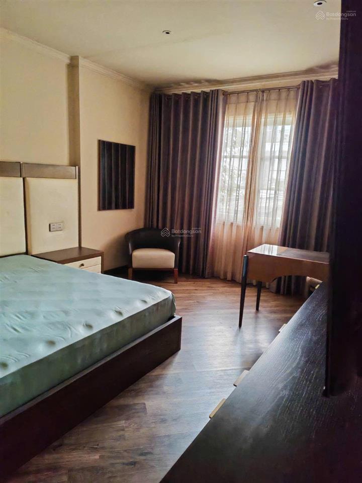 Cho thuê villa khu khu đường trần ngọc diện, phường thảo điền, quận 2.  0911 383 ***