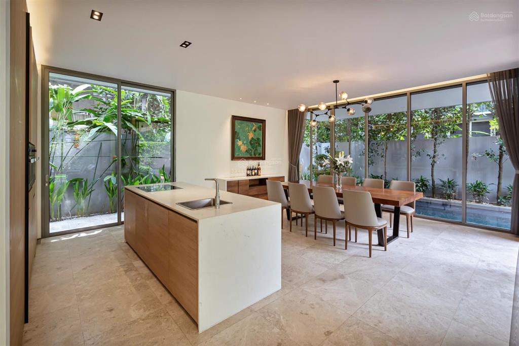 Cho thuê villa holm residences đường nguyễn văn hưởng, phường thảo điền, quận 2.  0911 383 ***