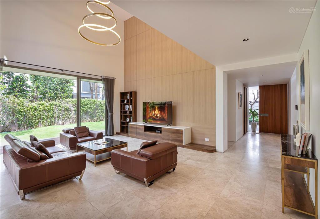 Cho thuê villa holm residences đường nguyễn văn hưởng, phường thảo điền, quận 2.  0911 383 ***