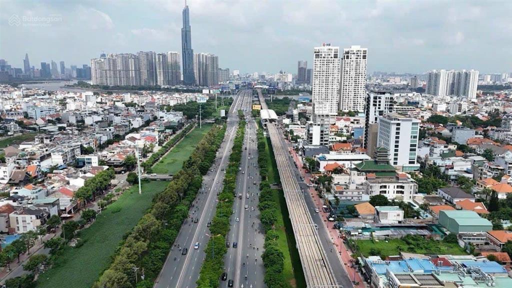 Bán đất 2 mặt tiền đường nguyễn văn bá, phường bình thọ, thành phố thủ đức.  0911 383 ***